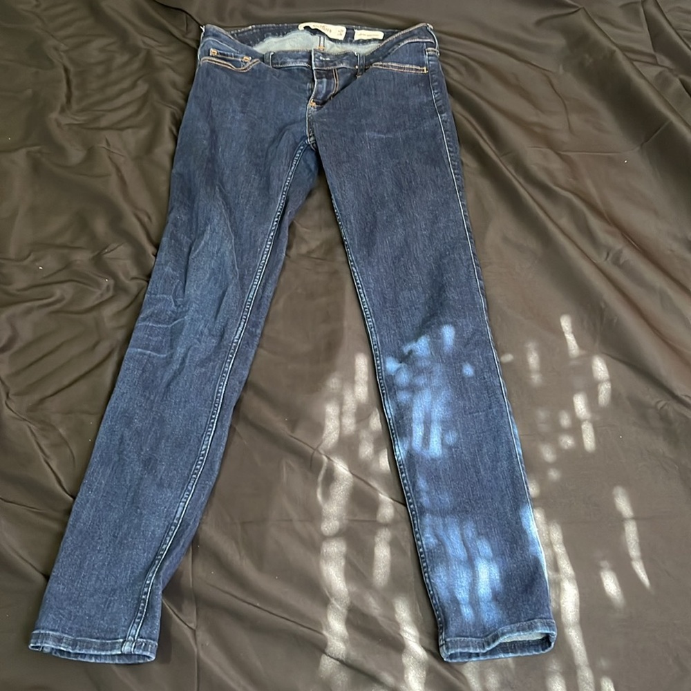 Hollister Low Rise Super Skinny Jeans